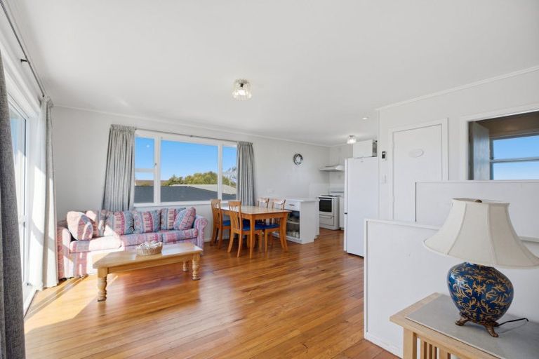 Photo of property in 22 Karewa Parade, Papamoa Beach, Papamoa, 3118