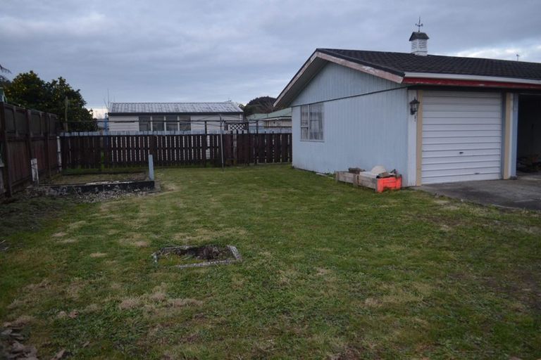 Photo of property in 2 Mountbatten Place, Dinsdale, Hamilton, 3204