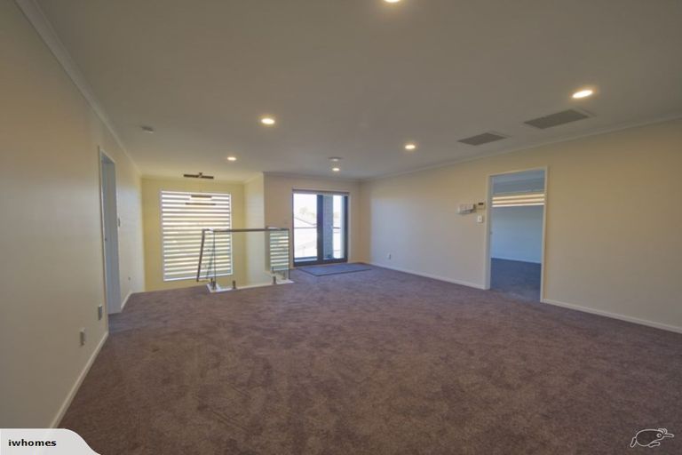 Photo of property in 23 Vazey Way, Hobsonville, Auckland, 0618