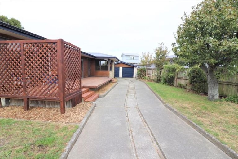 Photo of property in 52 Woolley Street, Avondale, Christchurch, 8061