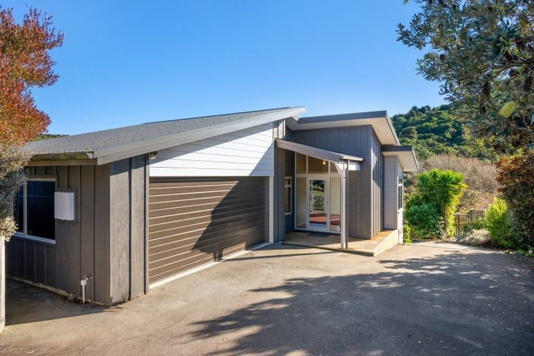 Photo of property in 3a Rohe Drive, Waikawa, Picton, 7220