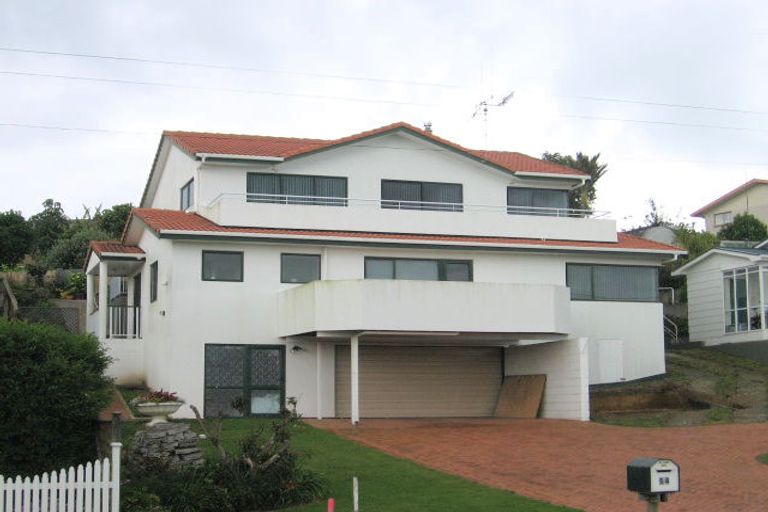 Photo of property in 54 Omokoroa Road, Omokoroa, 3114