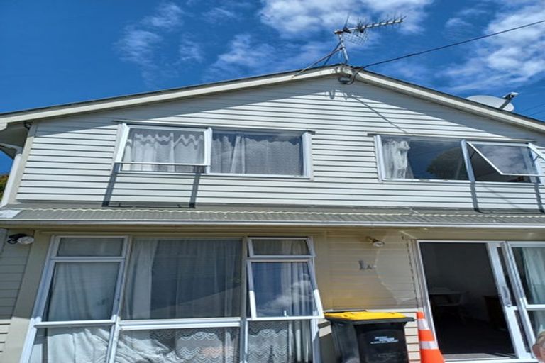 Photo of property in 1 Corlett Street, Johnsonville, Wellington, 6037