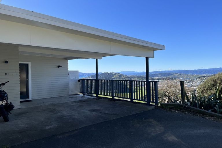 Photo of property in 10 Laurent Place, Kingston, Wellington, 6021