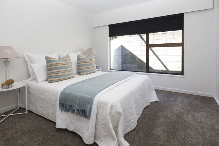 Photo of property in 89 Cannon Hill Crescent, Mount Pleasant, Christchurch, 8081