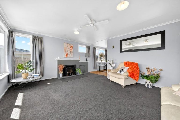 Photo of property in 26 Wavell Crescent, Lansdowne, Masterton, 5810