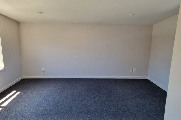 Photo of property in 121 Cortina Avenue, Johnsonville, Wellington, 6037