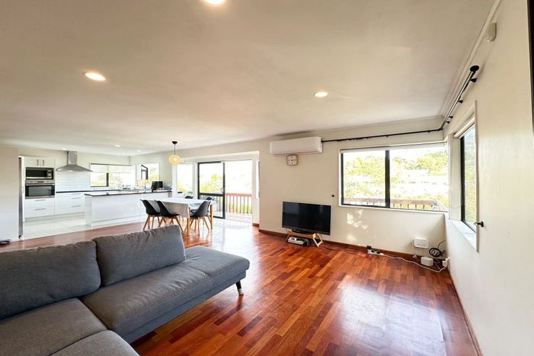 Photo of property in 4/6 Honeysuckle Lane, Mairangi Bay, Auckland, 0630