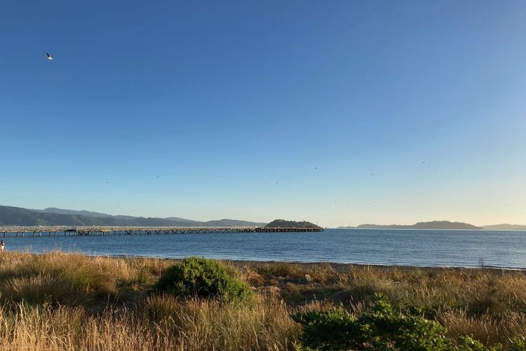 Photo of property in 1/274c Jackson Street, Petone, Lower Hutt, 5012