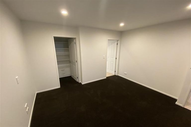 Photo of property in 6 Muripara Avenue, Point Chevalier, Auckland, 1022