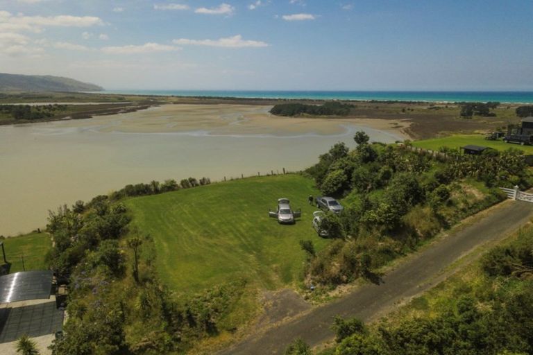 Photo of property in 10 Mangawhio Drive, Mahia, 4198