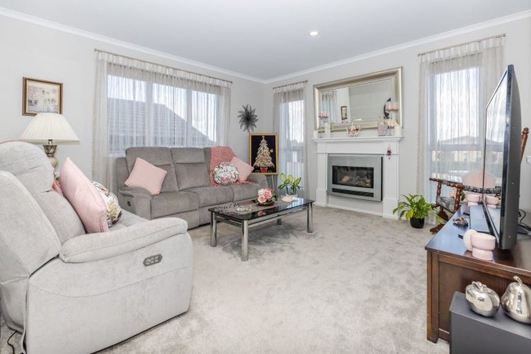 Photo of property in 16 Carlingford Rise, Dinsdale, Hamilton, 3204