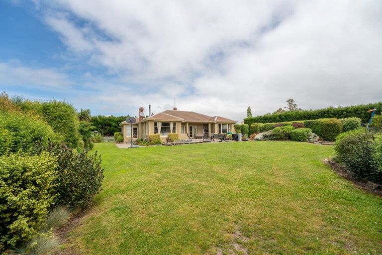 Photo of property in 2458 Waimate Highway, Makikihi, Waimate, 7980