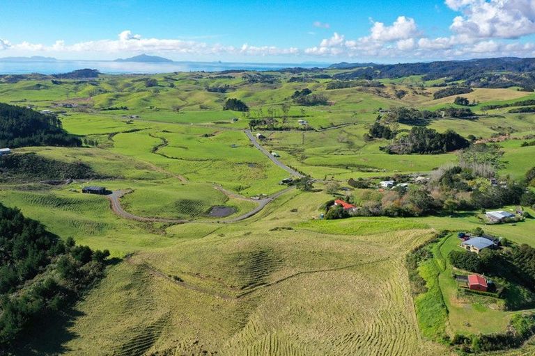 Photo of property in 495 Glenmohr Road, Waipu, 0582