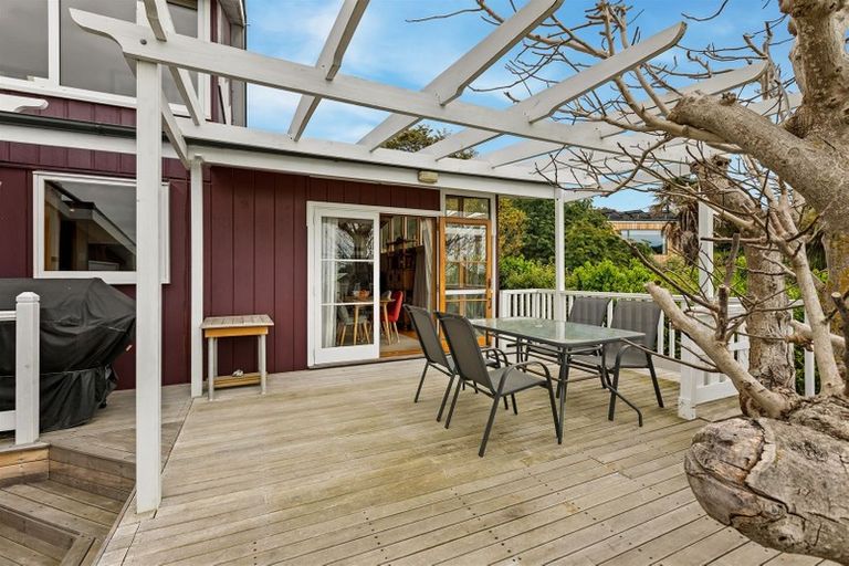 Photo of property in 78 Mount Pleasant Road, Mount Pleasant, Christchurch, 8081