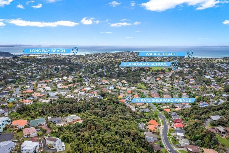 Photo of property in 17 Kate Sheppard Avenue, Torbay, Auckland, 0630