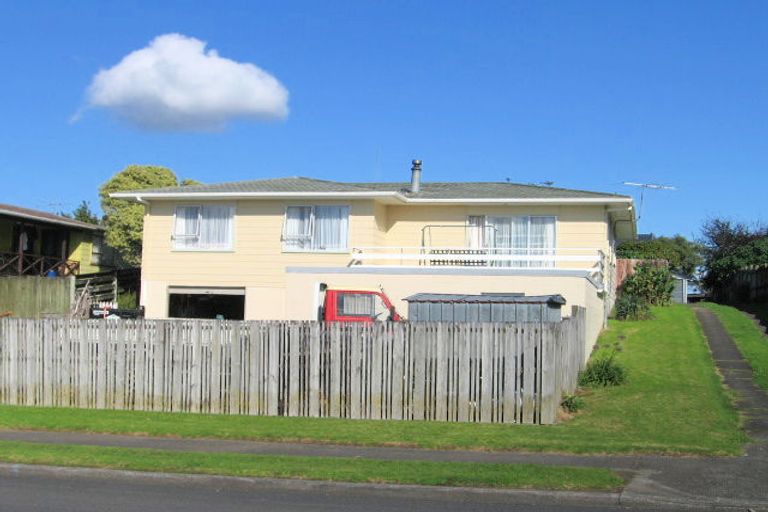 Photo of property in 5 Maytime Street, Clover Park, Auckland, 2023