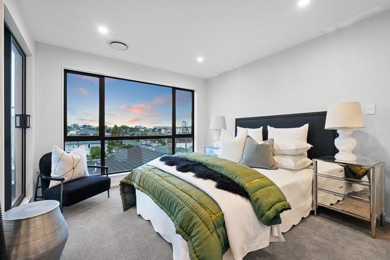 Photo of property in 13c Dominion Street, Takapuna, Auckland, 0622