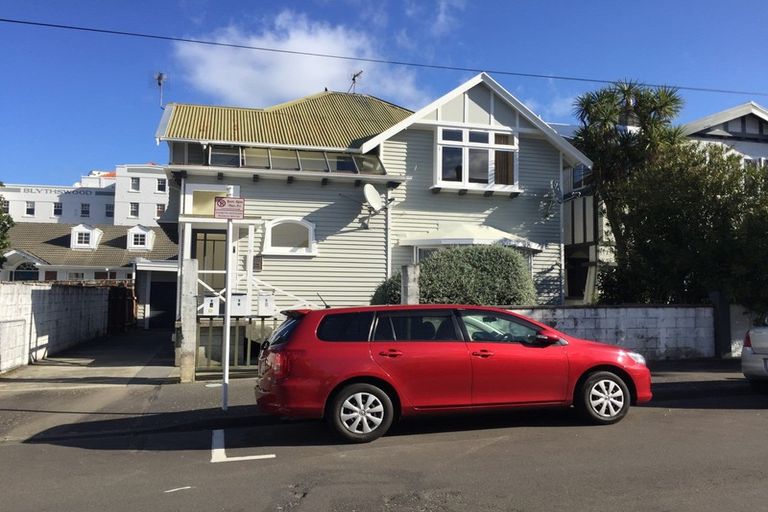 Photo of property in 9 Palmer Street, Aro Valley, Wellington, 6011