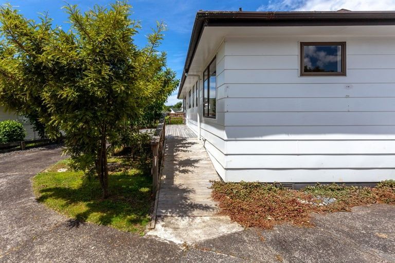 Photo of property in 9 Kauri Place, Tairua, 3508