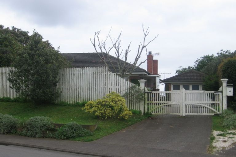 Photo of property in 4 Boundary Road, Opaheke, Papakura, 2113