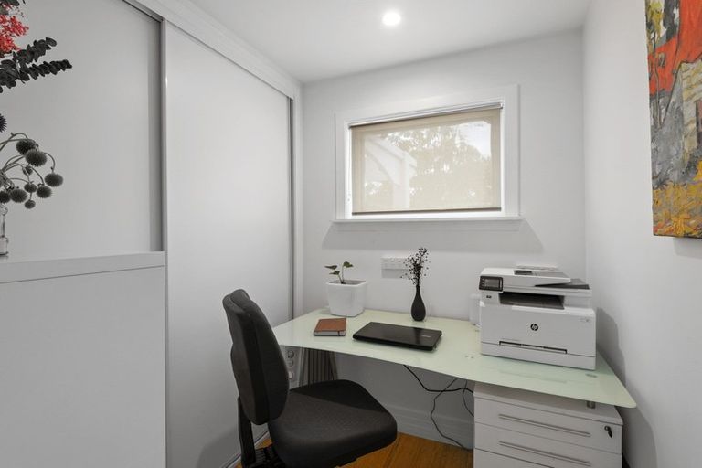 Photo of property in 1/167 Springfield Road, St Albans, Christchurch, 8014