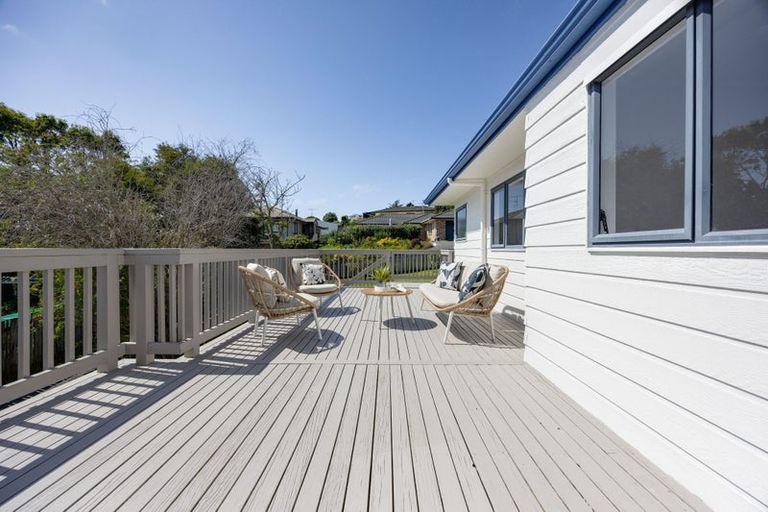 Photo of property in 12 Governor Grey Road, Snells Beach, 0920