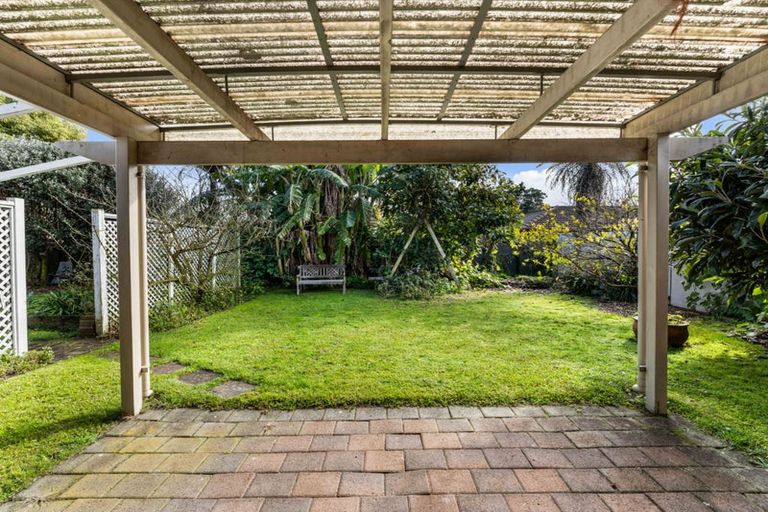 Photo of property in 4 Biscay Place, Conifer Grove, Takanini, 2112