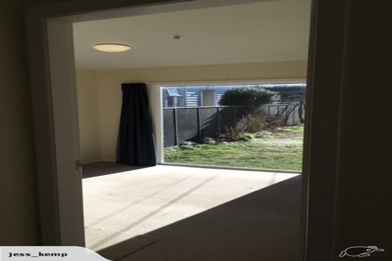 Photo of property in 17b Trent Street, Island Bay, Wellington, 6023