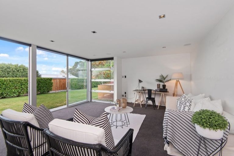 Photo of property in 129 Richmond Hill Road, Richmond Hill, Christchurch, 8081