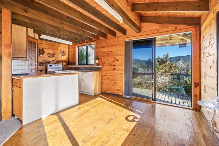 Photo of property in 378 Kaiikanui Road, Opuawhanga, Hikurangi, 0181