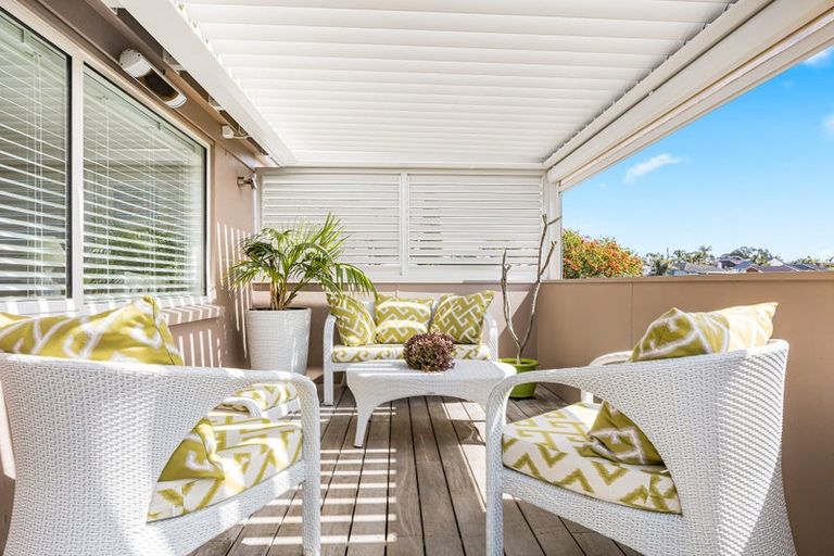 Photo of property in 1/24 Clifton Road, Hauraki, Auckland, 0622