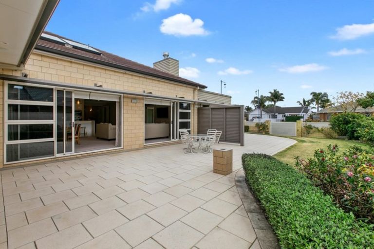 Photo of property in 1 Sanctuary Key, Papamoa Beach, Papamoa, 3118