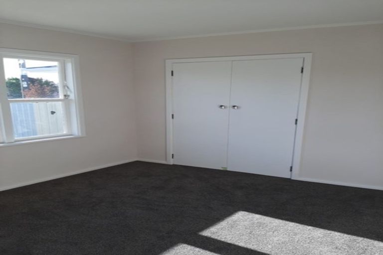 Photo of property in 29 Merton Crescent, Pirimai, Napier, 4112