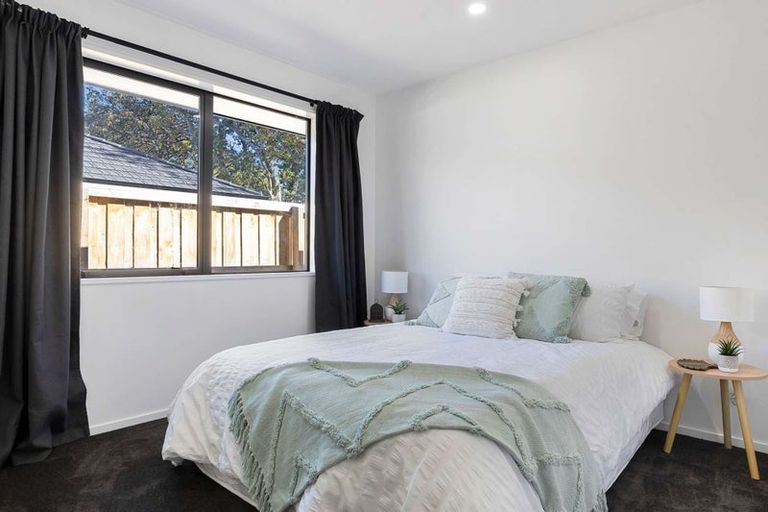 Photo of property in 27 Crossley Avenue, Woodend, 7610