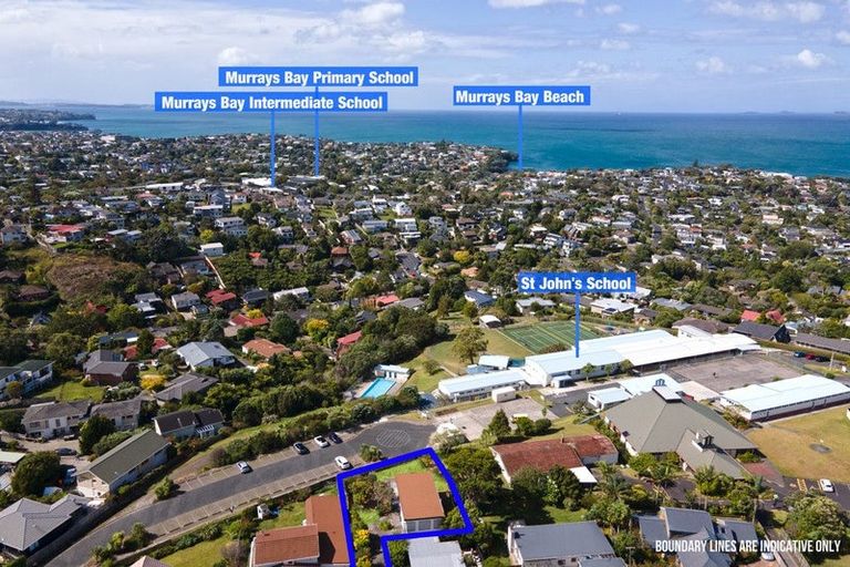 Photo of property in 2/401 East Coast Road, Mairangi Bay, Auckland, 0630