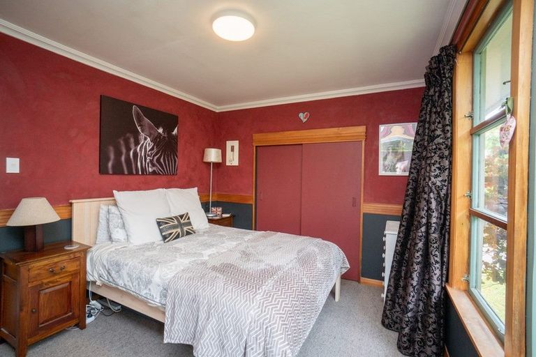Photo of property in 8 Flint Street, Milson, Palmerston North, 4414