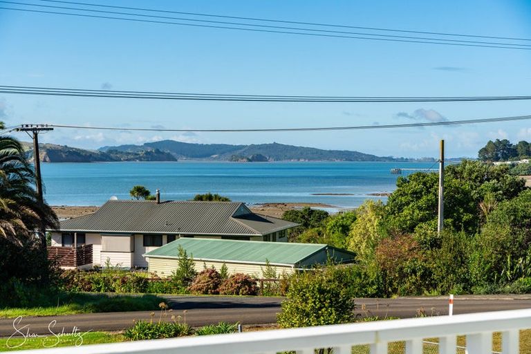 Photo of property in 25 Ngatoto Road, Tinopai, Matakohe, 0593