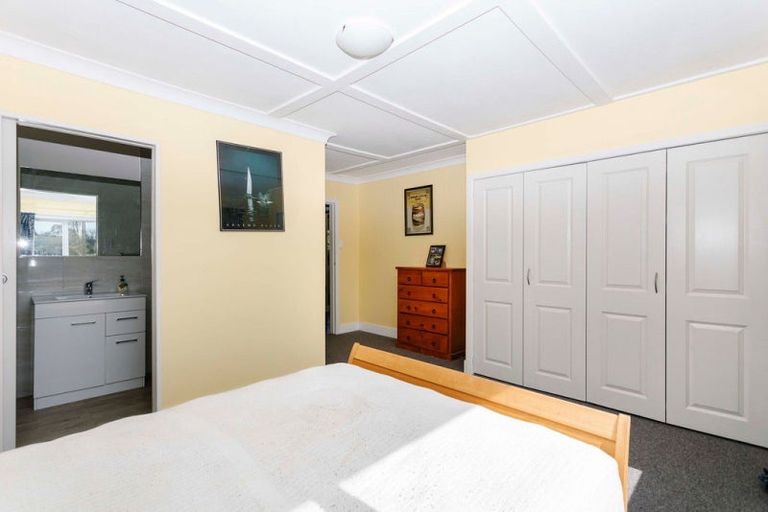 Photo of property in 15 Mathew Street, Dannevirke, 4930