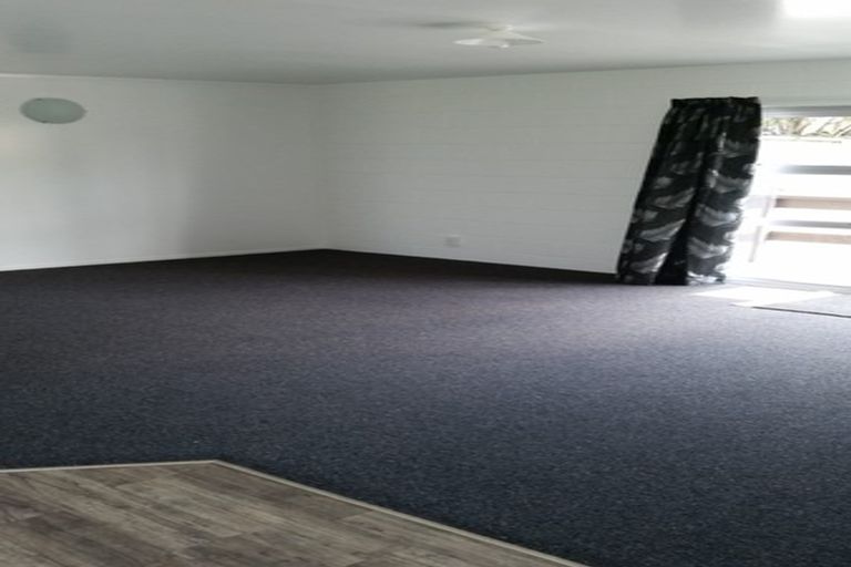 Photo of property in 2/36 Central Avenue, Avenues, Whangarei, 0110