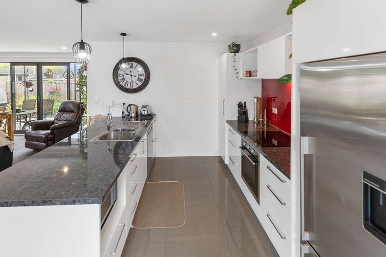 Photo of property in 43a Abraham Crescent, Milson, Palmerston North, 4414