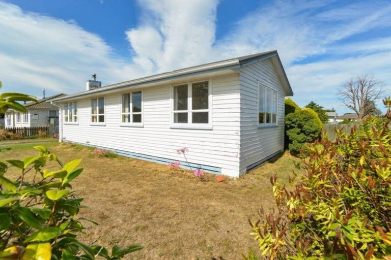 Photo of property in 4 Peterhead Avenue, Flaxmere, Hastings, 4120