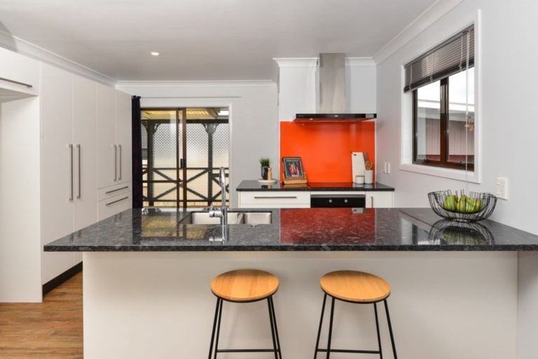 Photo of property in 1/36 Comries Road, Chartwell, Hamilton, 3210