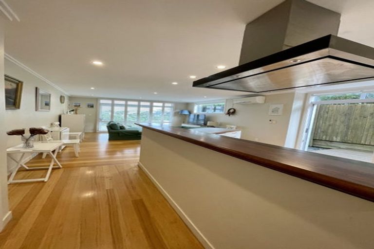 Photo of property in 40 Lohia Street, Khandallah, Wellington, 6035