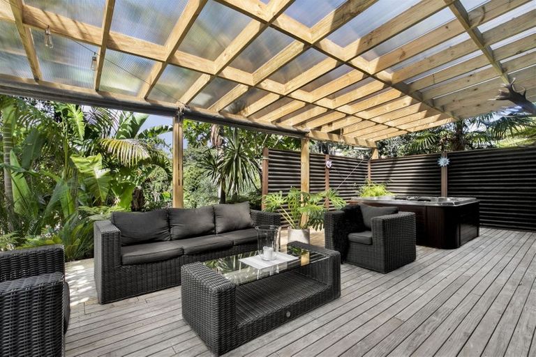 Photo of property in 147e Glengarry Road, Glen Eden, Auckland, 0602