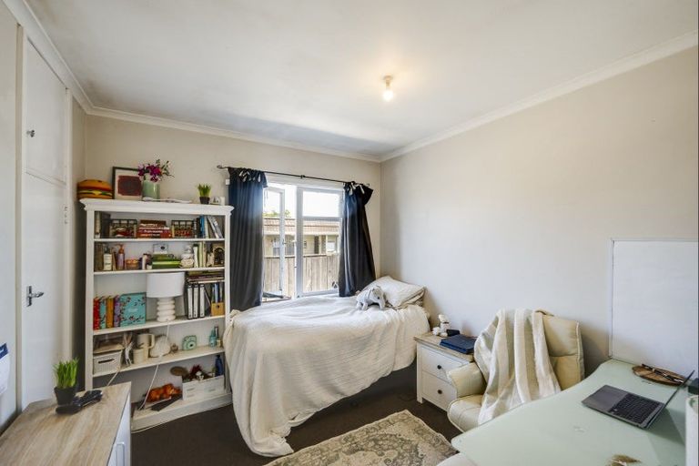 Photo of property in 62 Napier Road, Havelock North, 4130