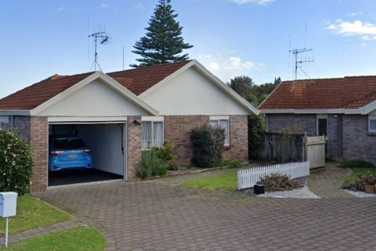 Photo of property in 15 Jubilee Drive, Gate Pa, Tauranga, 3112