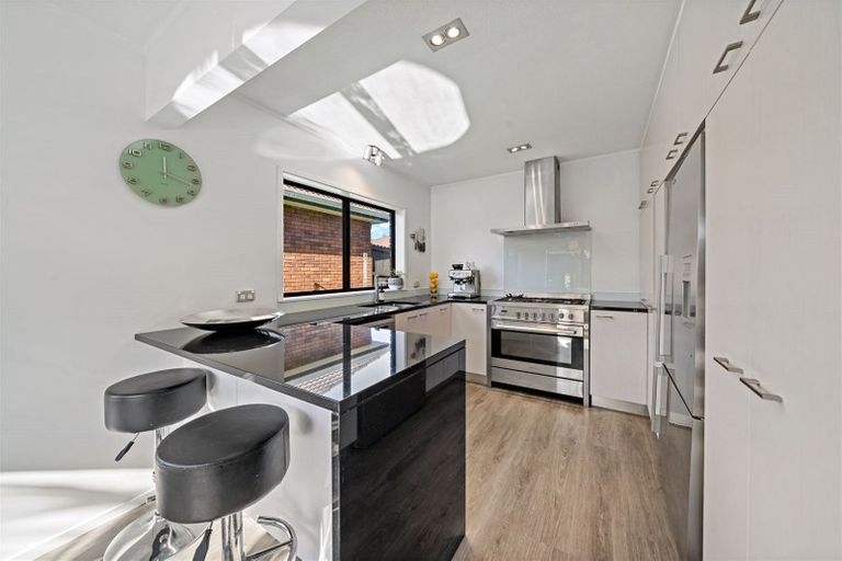 Photo of property in 1/8 Jutland Road, Hauraki, Auckland, 0622