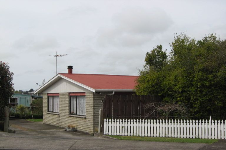 Photo of property in 7 Kapui Place, Waitara, 4320