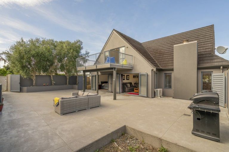 Photo of property in 134 Puka Crescent, Matarangi, Whitianga, 3592